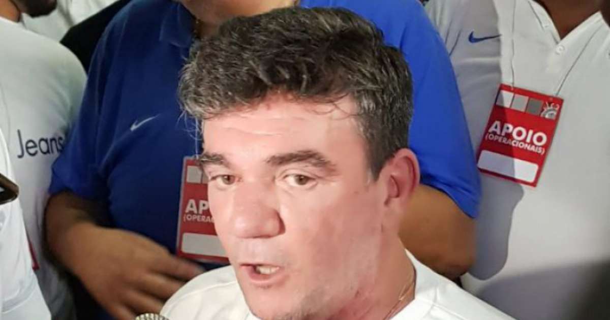 Andrés vence eleição e volta a ser presidente do Corinthians Andrés vence eleição e volta a ser presidente do Corinthians