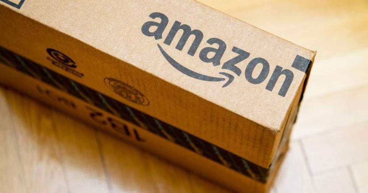 Amazon e Azul estariam negociando serviço de entrega de mercadorias no ...