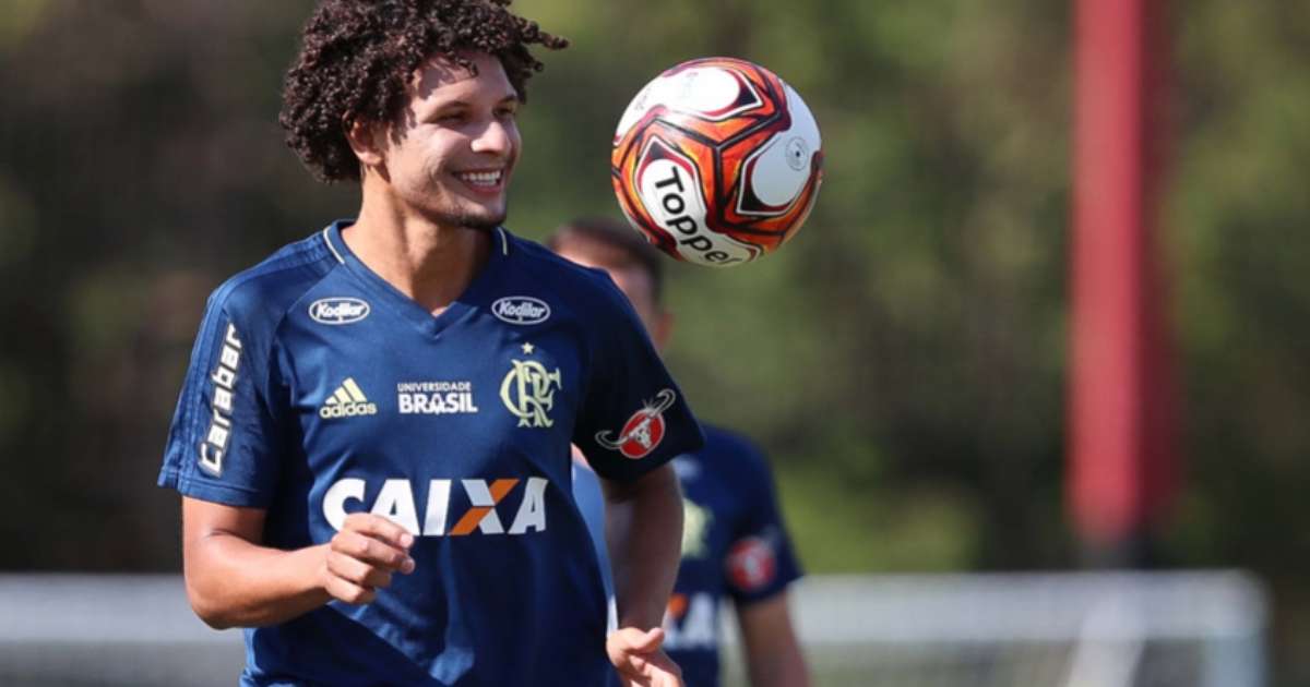 Inter monitora volante Willian Arão, desejado pelo Santos