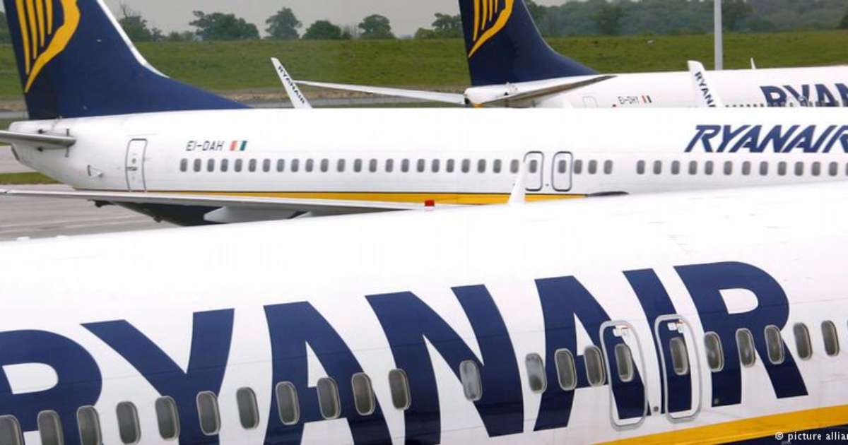 Mais de 30 passageiros da Ryanair são hospitalizados na Alemanha