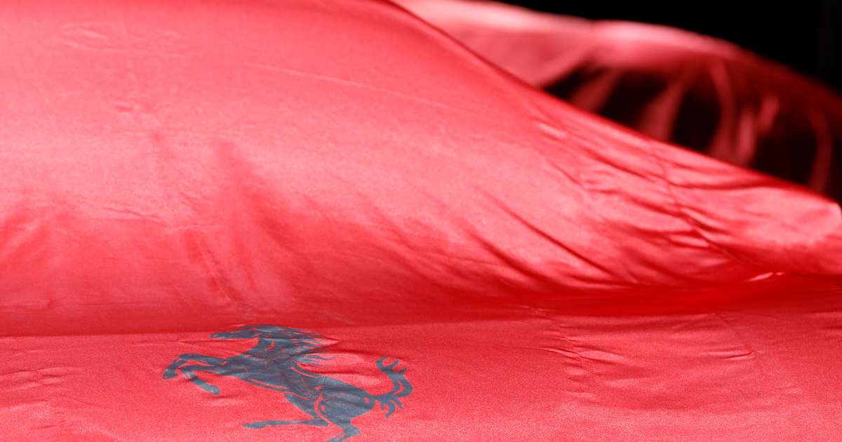 Ferrari Anuncia Lan Amento De Carro H Brido