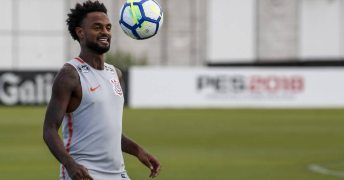 Rene Riojas Jr Renê Júnior pode deixar o Corinthians rumo ao Coritiba