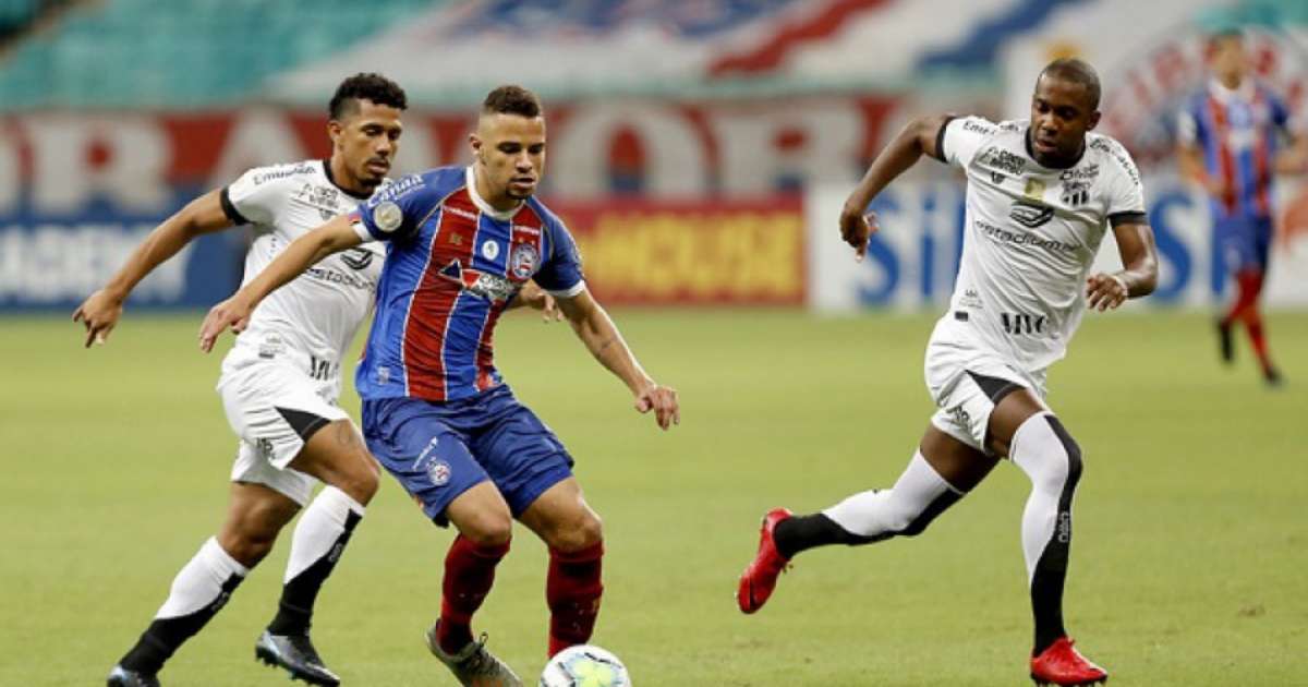 Felipe Anderson comemora gol salvador de goleiro em seu primeiro