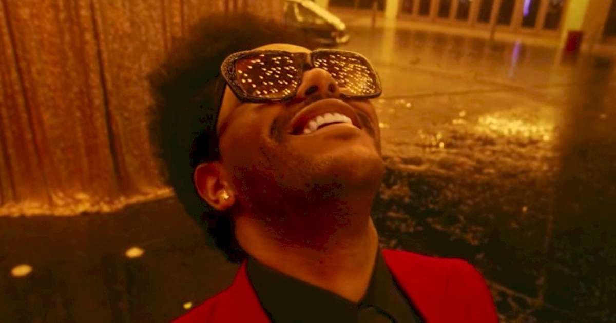 The Weeknd vem ao Brasil em 2023, diz jornalista