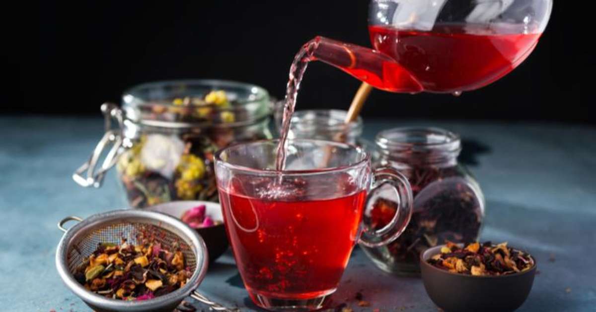 5 chás de flores: bebidas poderosas para a saúde