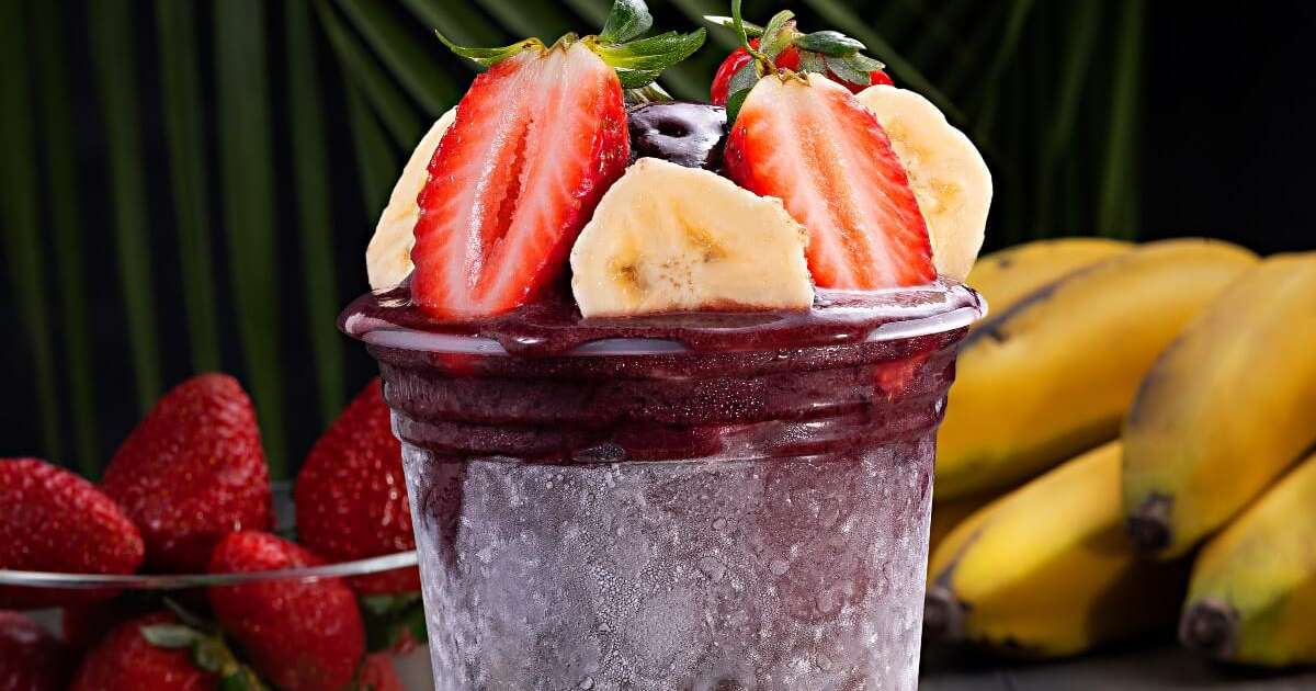 Açaí engorda ou emagrece? Desvendamos os segredos da fruta