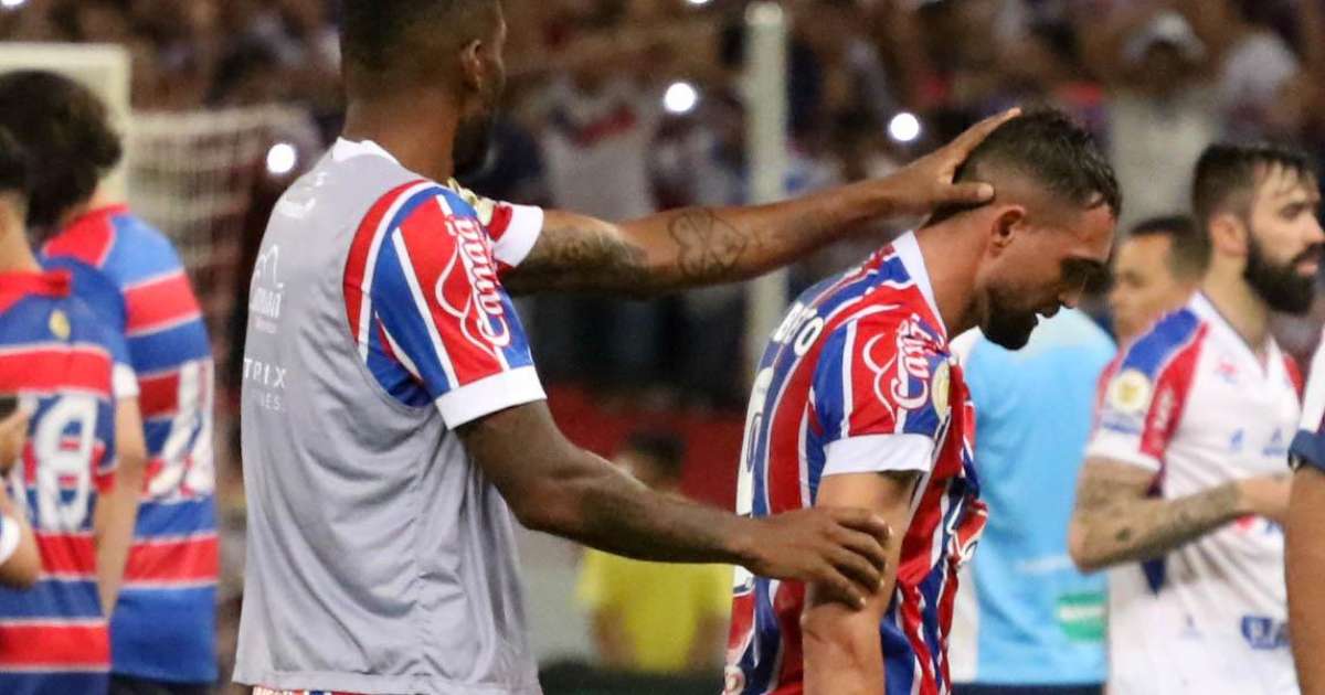 Em jogo com três gols de pênalti, Bahia perde para o Fortaleza e é ...