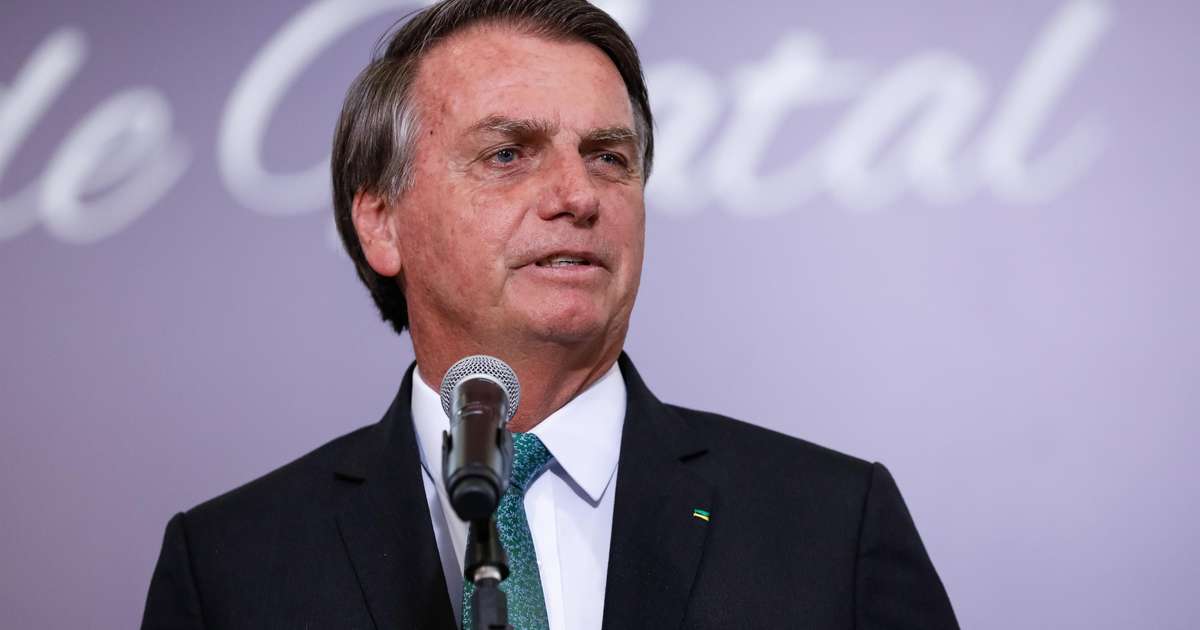 Bolsonaro Apresenta "melhora Clínica", Diz Boletim Médico