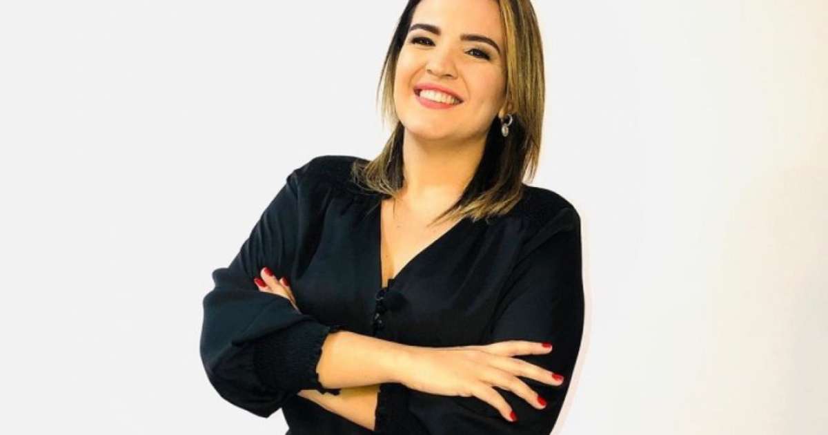 Jornalista Anna Paula Mello Estreia Como Announcer Do Iron Man Mma Saiba Mais