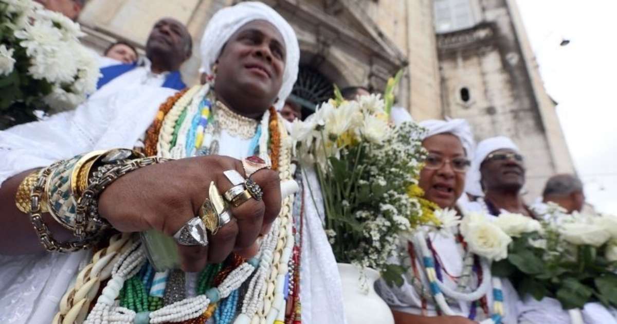 Orixá Oxalá: o criador reverenciado na festa do Bonfim em Salvador! • Guia  da Alma