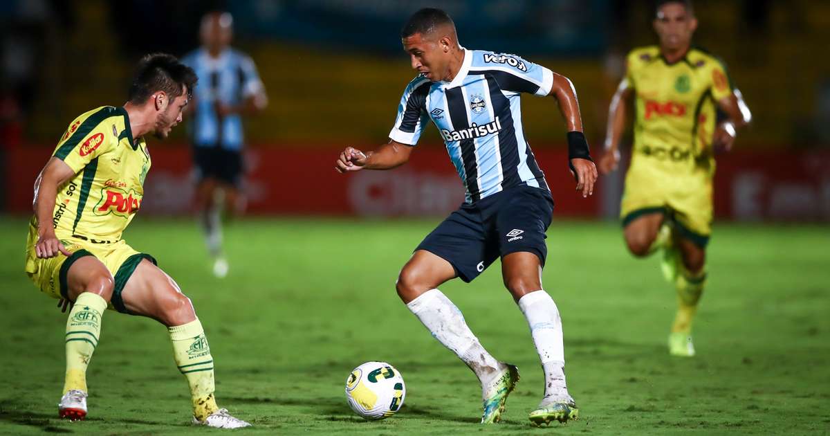 Grêmio é eliminado na Copa do Brasil após derrota para o Mirassol