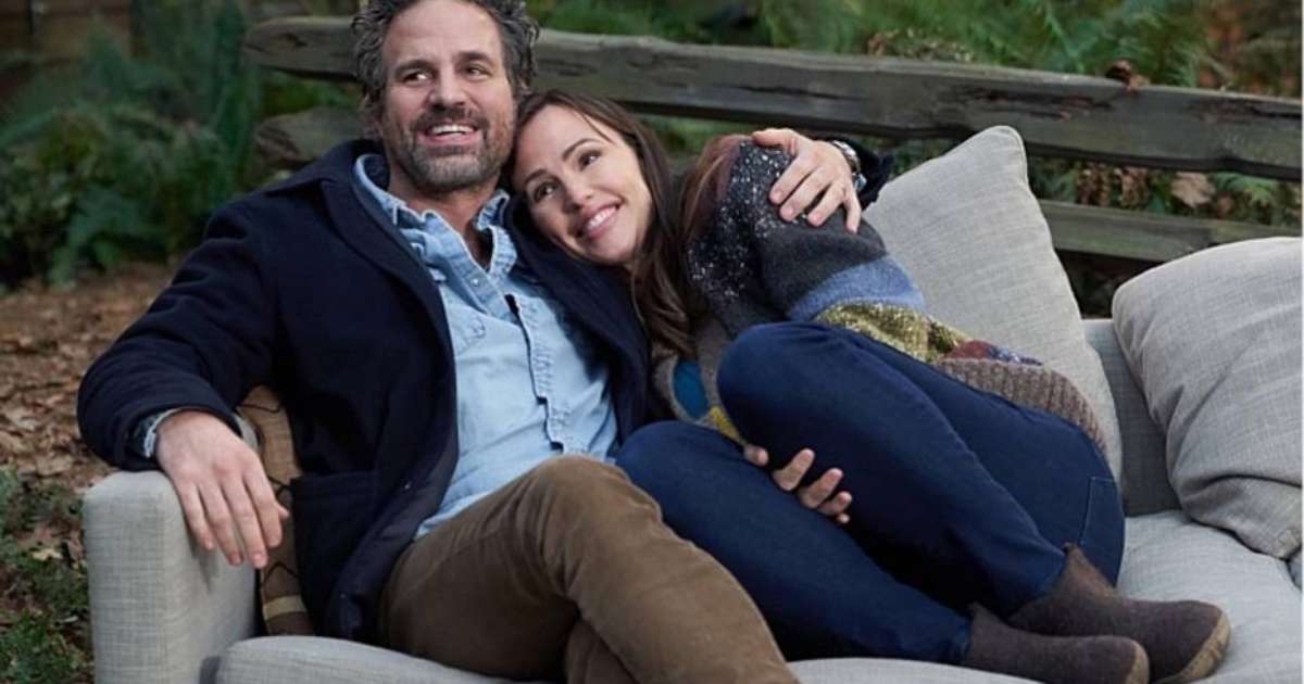 'De Repente 30': Jennifer Garner e Mark Ruffalo recriam cena do filme