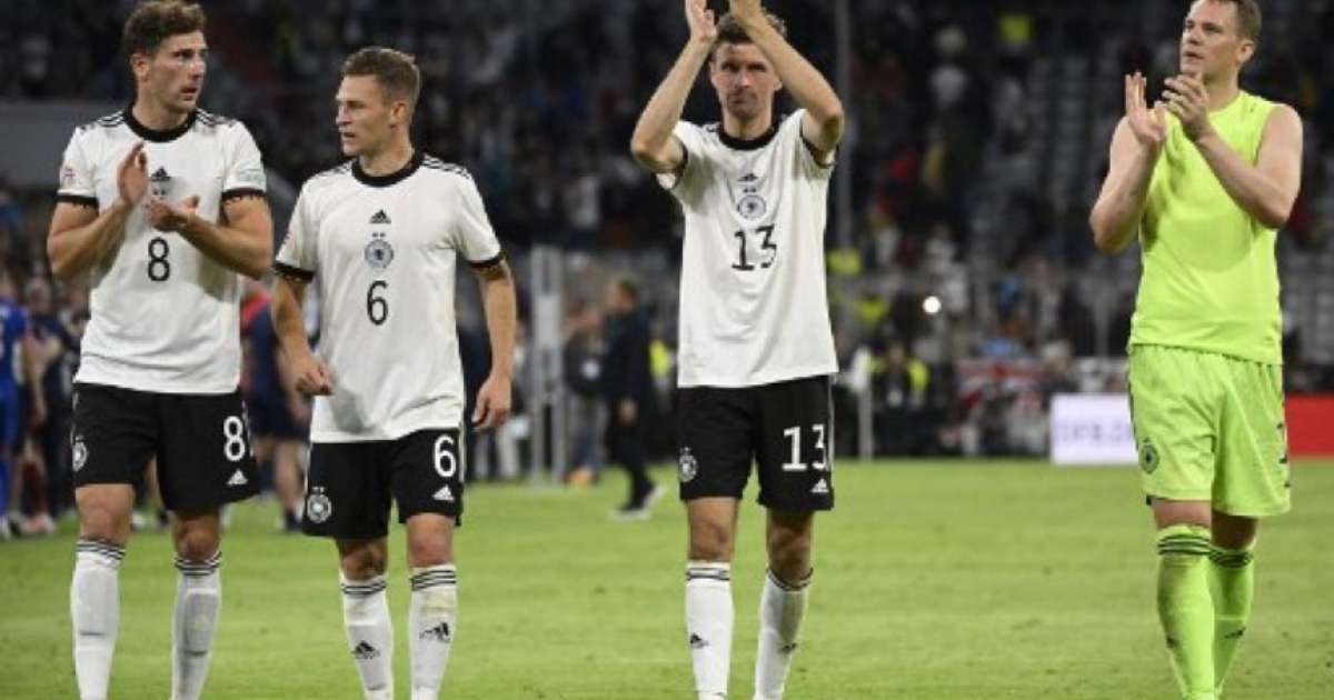 Wo kann man das Spiel, die Tabelle und die Reihen der Nations League sehen?