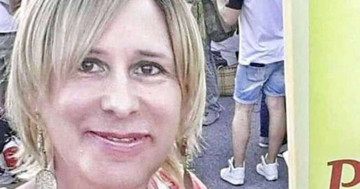 Morte de professora transexual causa comoção na Itália - Terra
