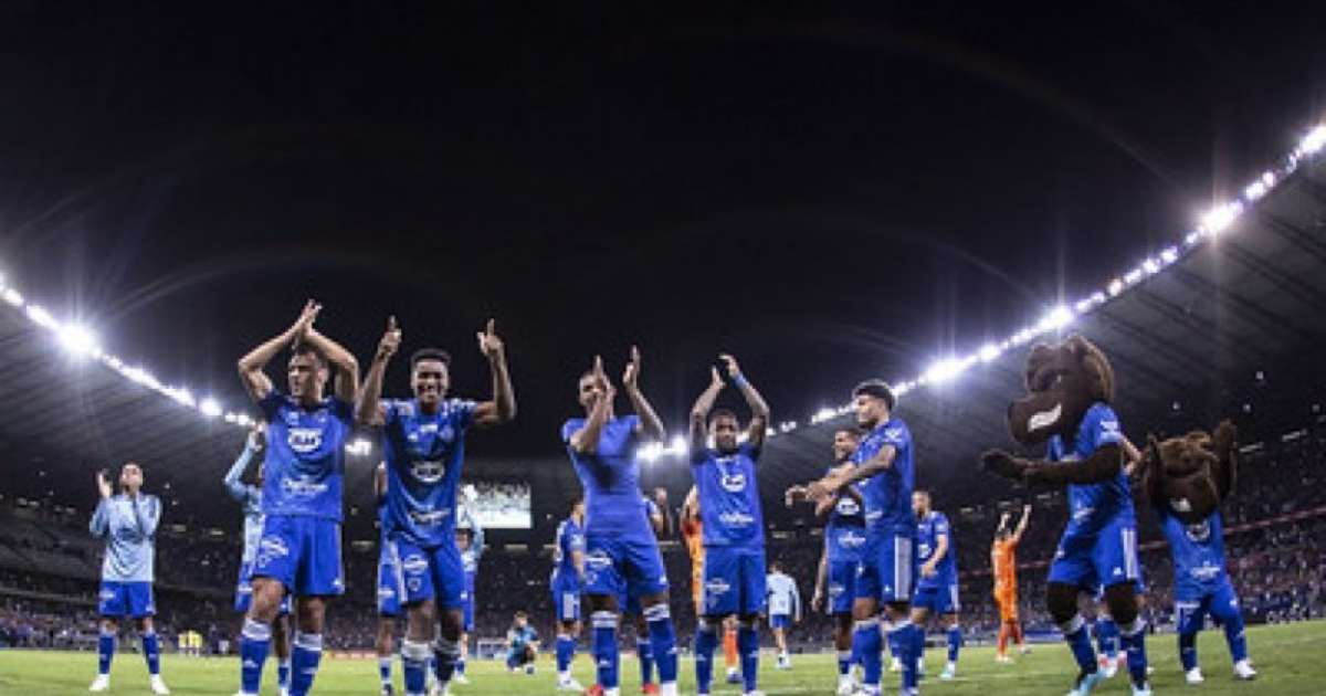 sᴀᴍᴜᴇʟ ᴠᴇɴᴀ̂ɴᴄɪo ™ on X: Jogos do Cruzeiro na Série B do Campeonato  Brasileiro. Começa em maio e termina em novembro a luta para retornar à  elite do futebol brasileiro!  /