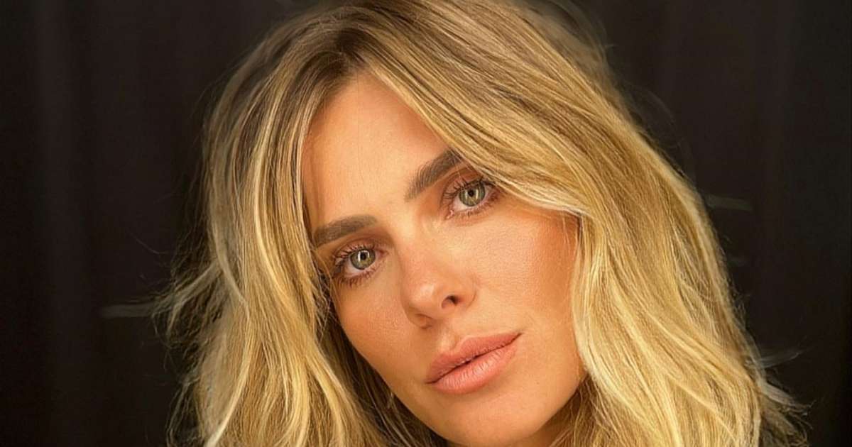 Carolina Dieckmann revela motivo de não ter posado nua