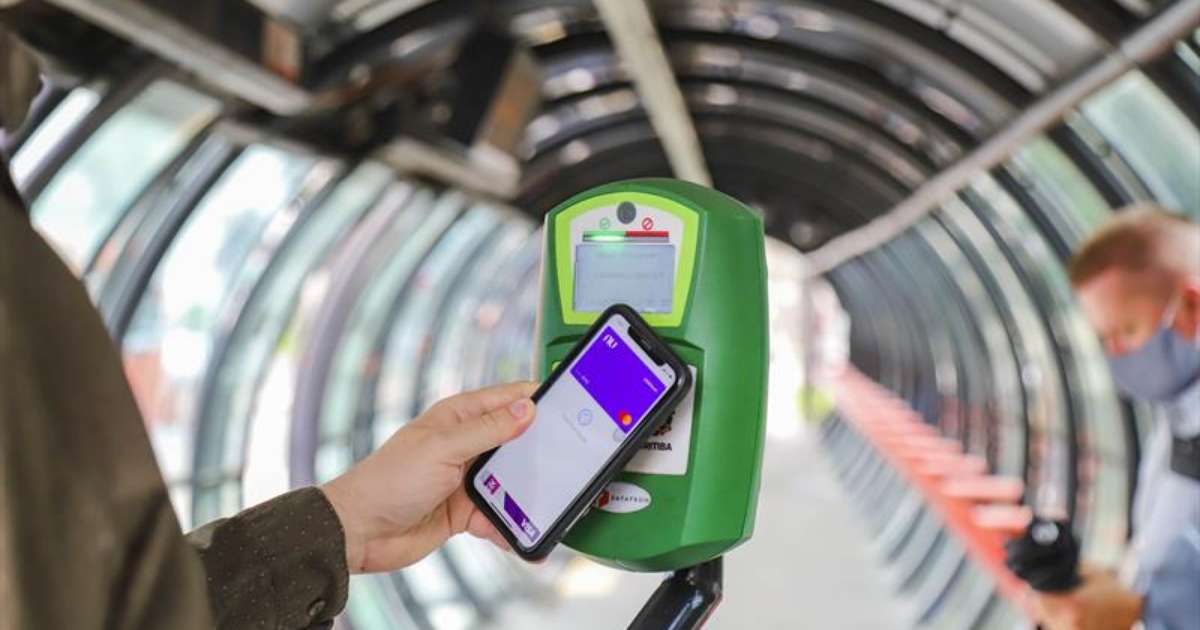 Como pagar ônibus e metrô com seu cartão de banco, e em quais cidades