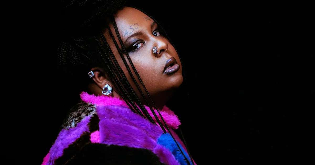 "Não falo por todas as travestis, nem por todos os corpos pretos", diz Jup do Bairro - Terra