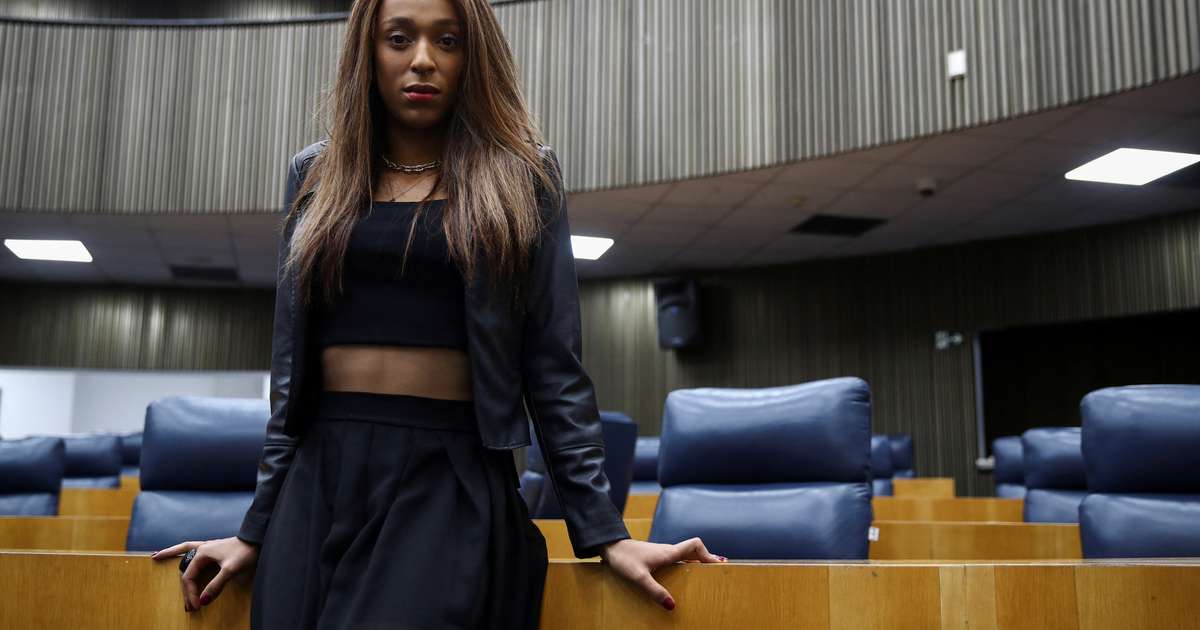 “Fui da prostituição ao Congresso”: Erika Hilton, 1ª mulher trans eleita deputada federal - Terra