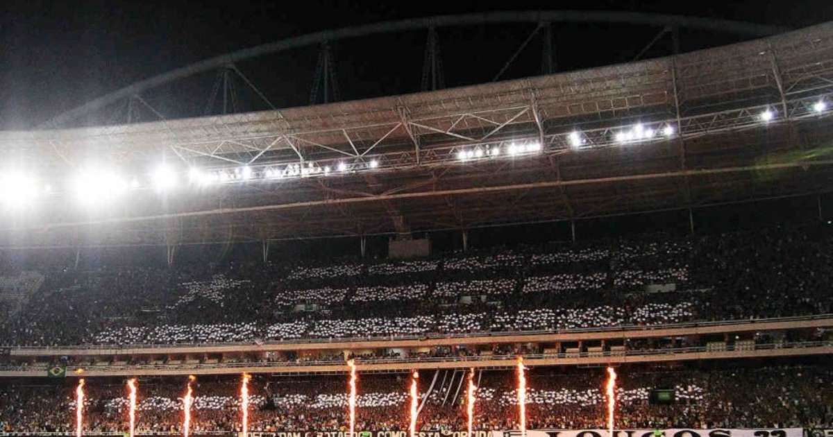 O Canto das Torcidas on X: Mosaico da torcida do Olimpia ontem, vs  Guaraní. no jogo em que o clube alvinegro conquistou o título nacional de  número 42.  / X