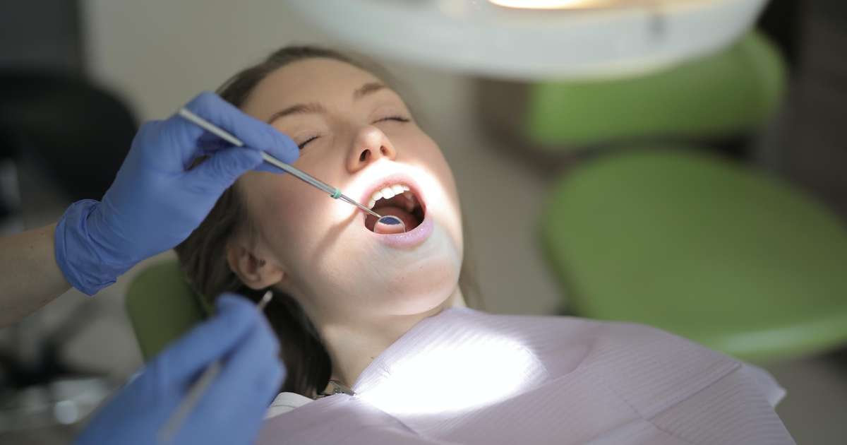 Dente mole em adultos: Saiba o que fazer e como tratar