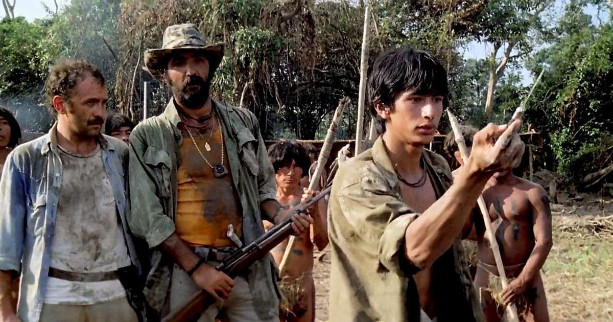 O diretor que foi levado a julgamento pelo suposto assassinato dos ...