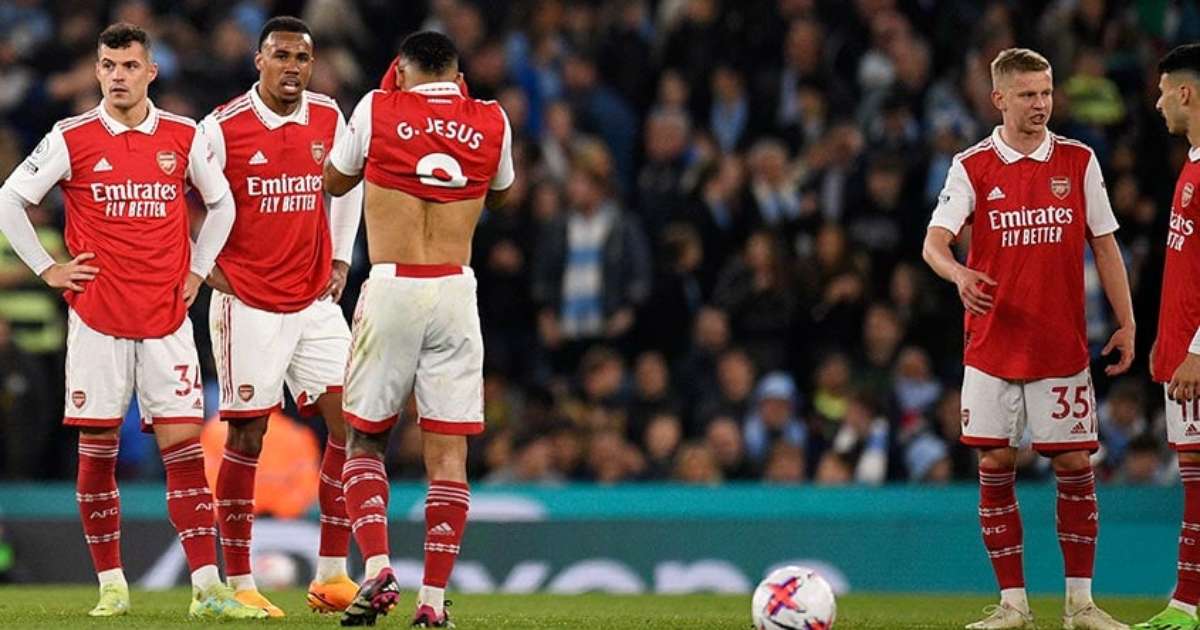 INGLÊS: Arsenal arranca empate com lanterna no fim, mas se complica na  briga pelo título