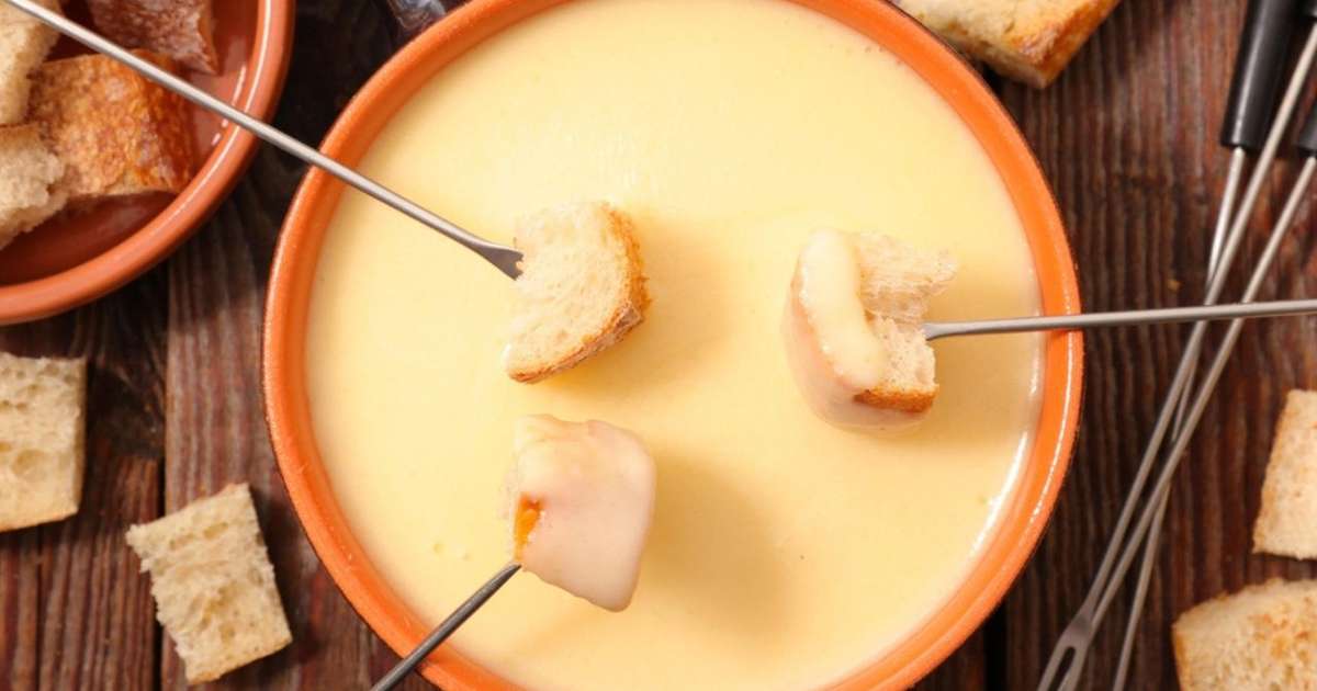 Fondue vegana a versão sem queijo da receita para o friozinho