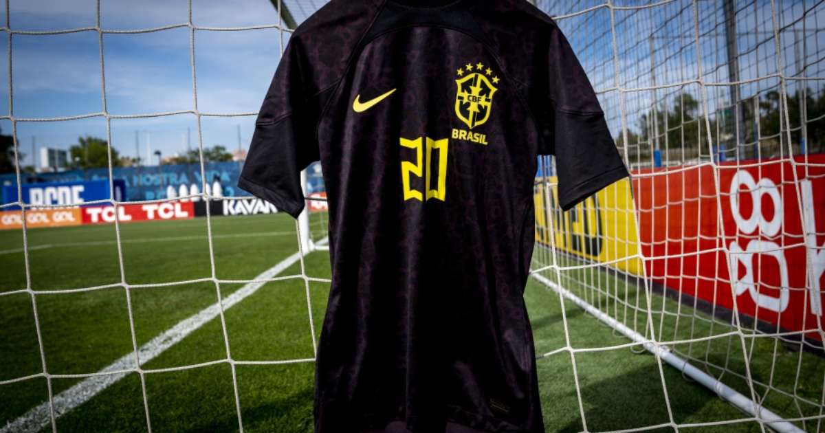 Camiseta Copa do Mundo Seleção Brasileira 2022 Vini JR