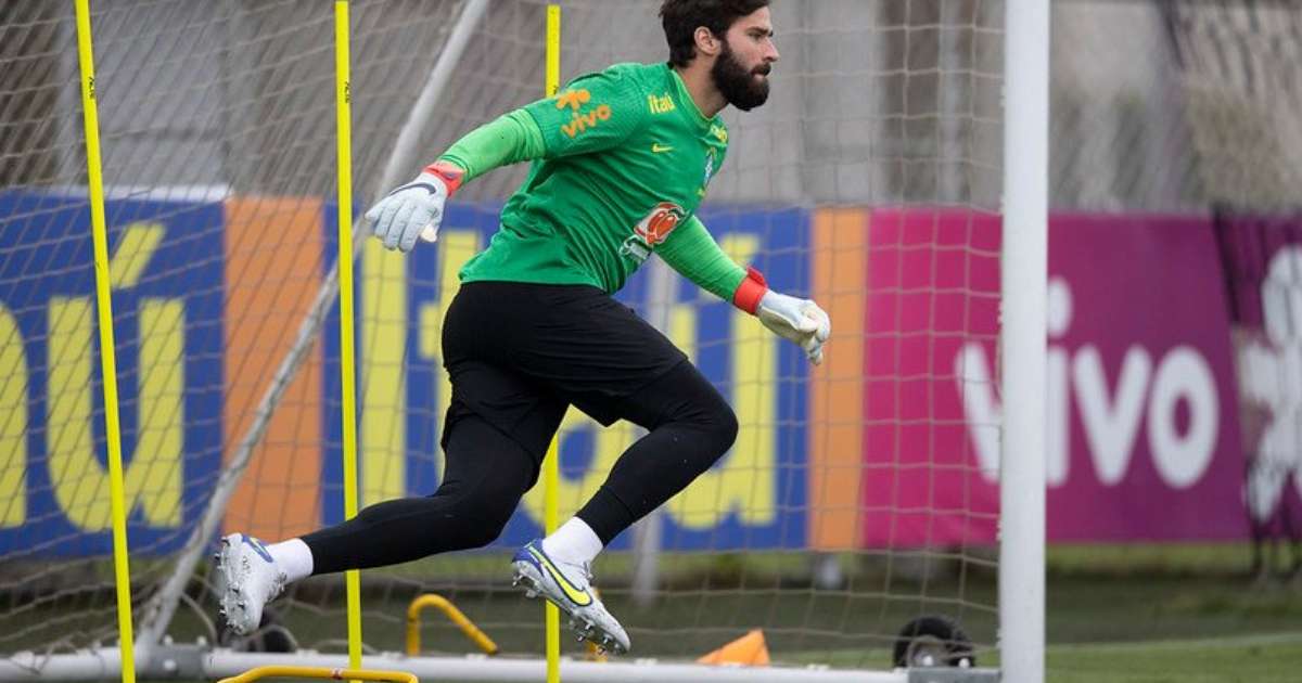 Alisson sofre lesão e não enfrenta a Guiné