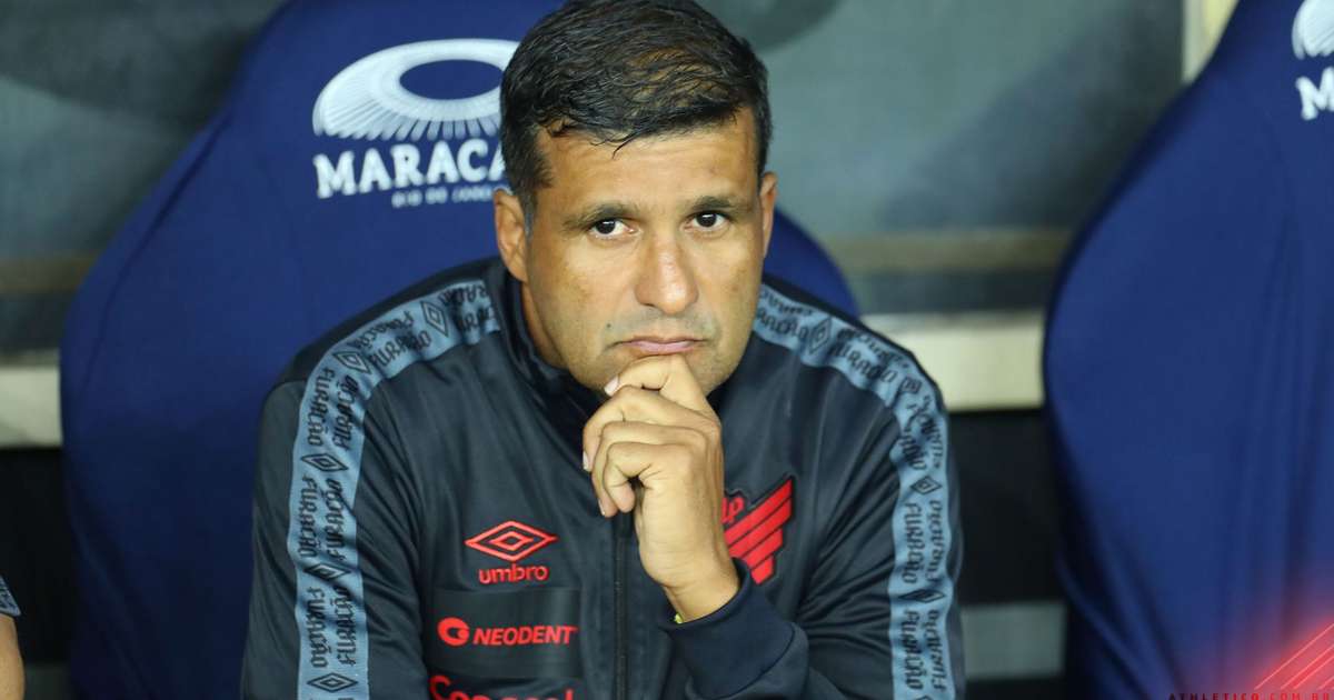 Wesley Carvalho avalia atuação do Athletico e quer um time mais ofensivo  contra o Flamengo