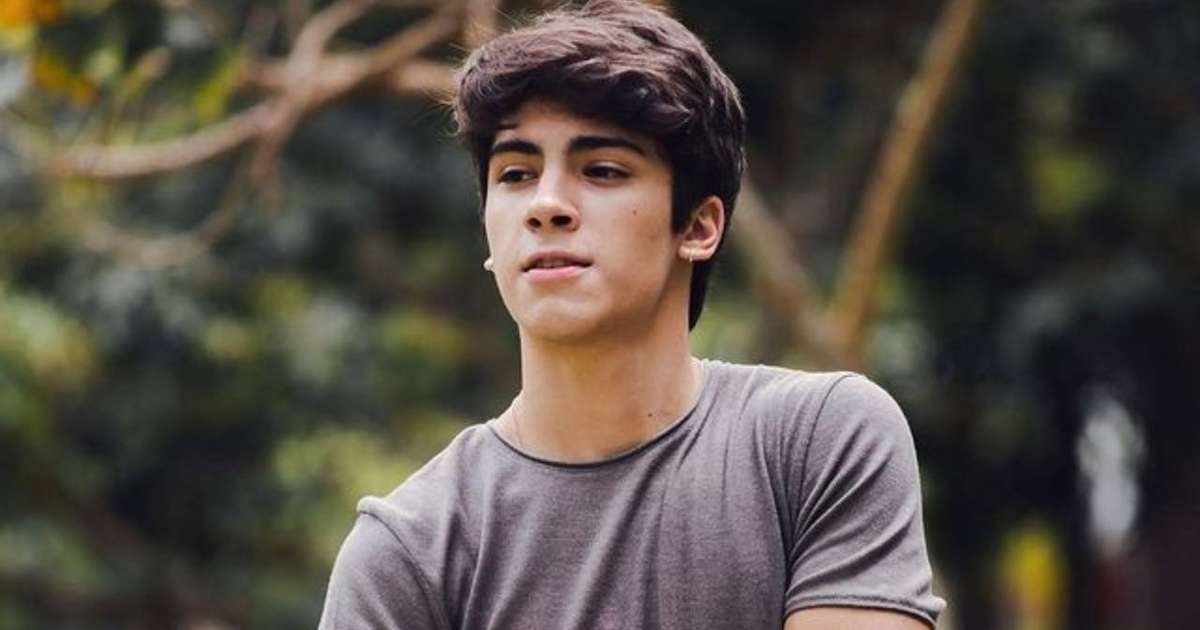 Henrique Camargo o brilho multifacetado de um ator talentoso!