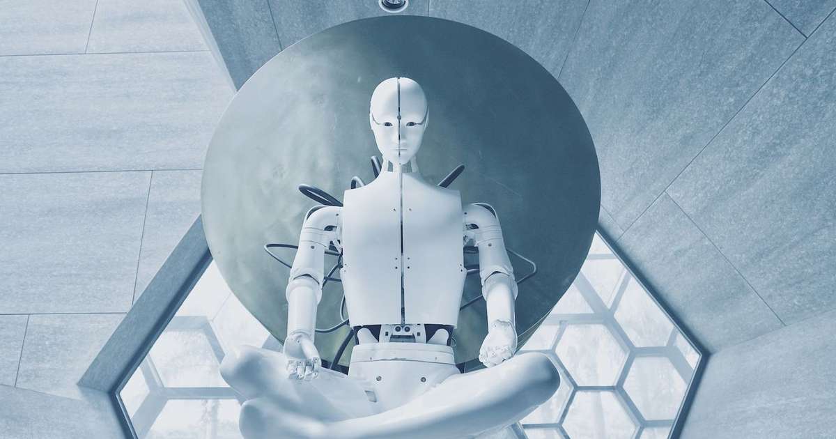 The robot tells the United Nations that machines will rule the world better than humans