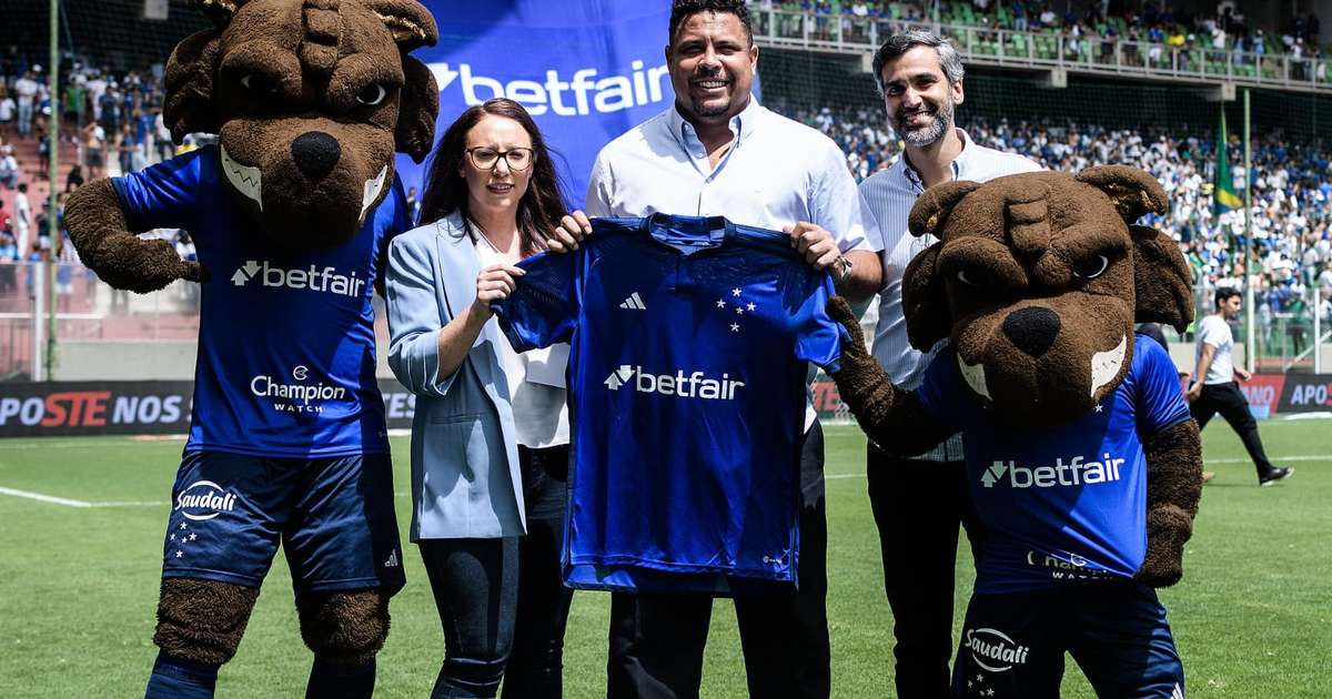 
Cruzeiro: Comitê de torcedores decide por novo Raposão e votação popular na escolha
