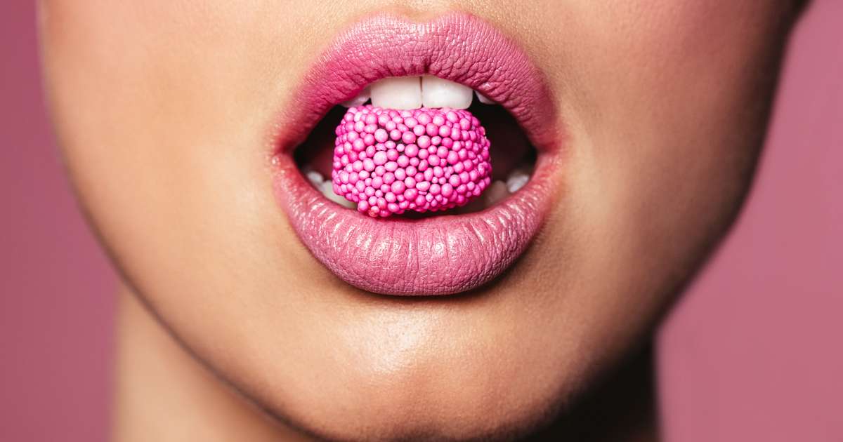 Comida rosa é 100% segura? Especialista explica perigos ao usar corante ...