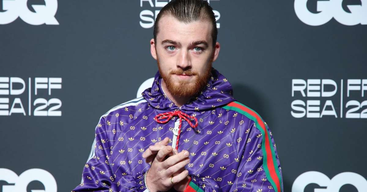 Ator de Euphoria morre aos 25 anos de idade: Angus Cloud perdeu o pai ...