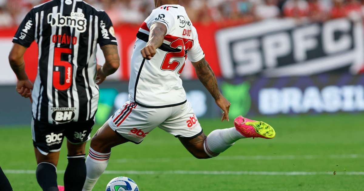 Destaque do São Paulo na temporada sofre lesão e preocupa