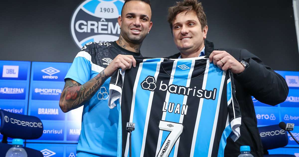 
Grêmio estabelece plano para reestreia de Luan e já tem data para primeira partida
