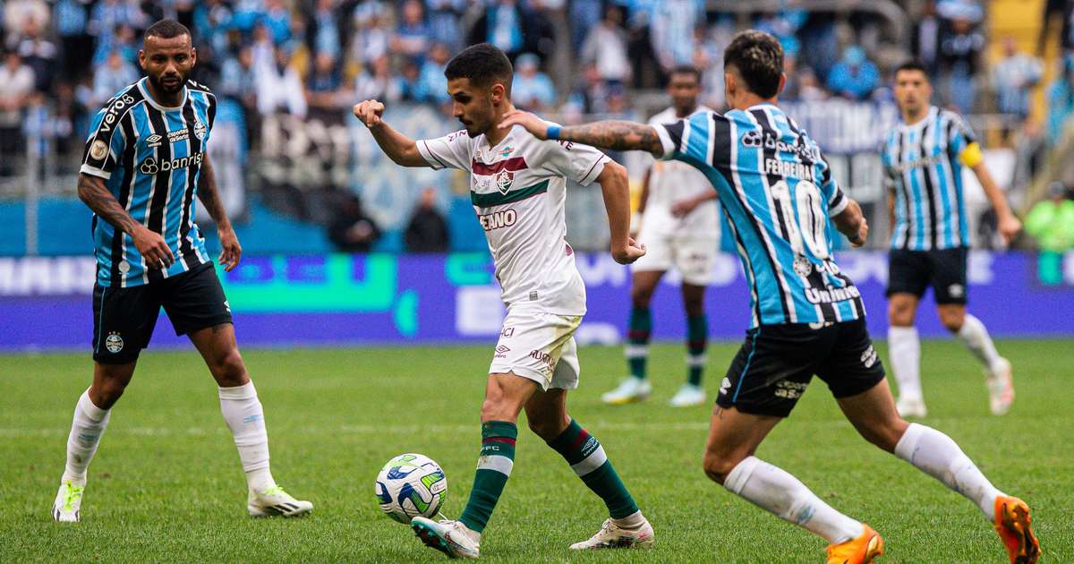 
Cano põe Fluminense na frente, mas Grêmio busca virada pelo Brasileirão
