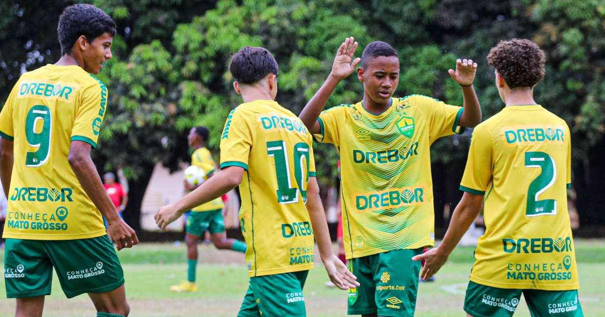 Mato-Grossense: Cuiabá anuncia lateral Wesley, revelado pelo Grêmio