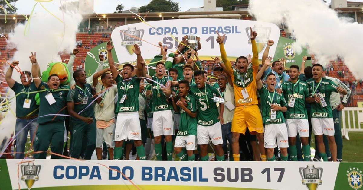 
Palmeiras chega a mais uma final na base com protagonismo que já dura seis anos; relembre conquistas
