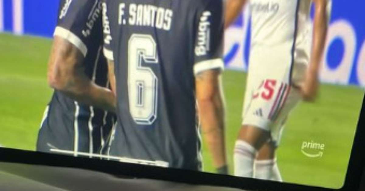 
Ex-Corinthians, Róger Guedes faz gol em estreia no Catar; veja vídeo
