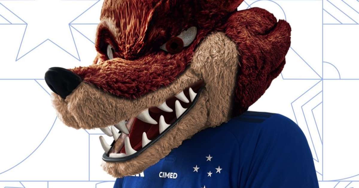 
Comitê de torcedores do Cruzeiro aprova novas versões dos mascotes do clube
