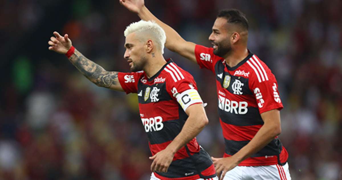 
Rizek detona regra após pênalti marcado para o Flamengo: Gênios da raça
