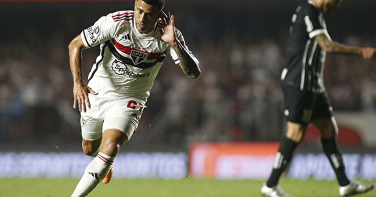 
São Paulo na final da Copa do Brasil, com show de Lucas Moura
