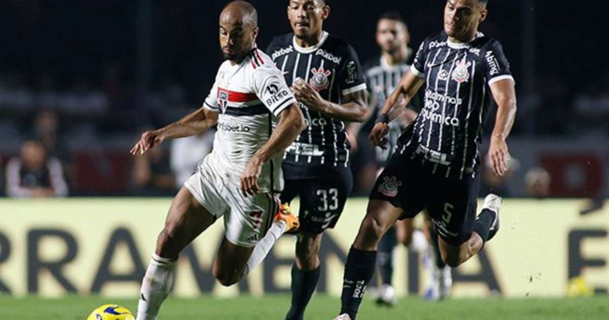 
Cássio lamenta queda do Corinthians na semifinal e mira título da Sul-Americana
