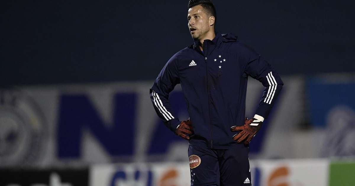 
Fábio diz não considerar possível retorno ao Cruzeiro no momento
