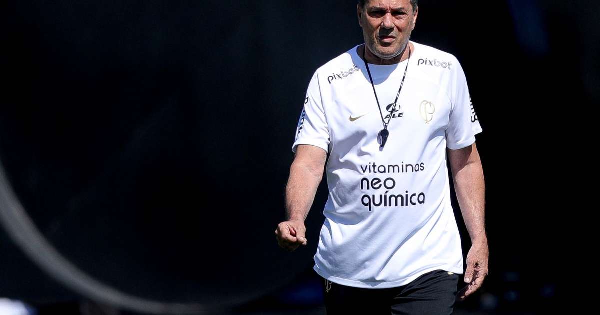 
Luxa presta solidariedade a familiares de vítimas de acidente: 