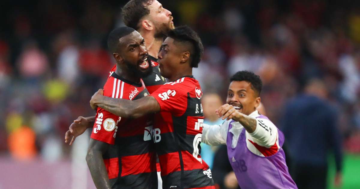 
Atuações ENM: Gerson acerta chutaço nos acréscimos e Flamengo arranca vitória sobre o Coritiba; veja notas
