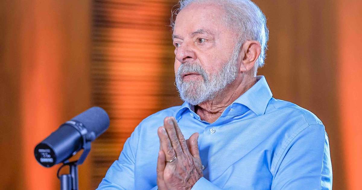 
Corintiano, presidente Lula lamenta acidente fatal com torcedores em rodovia
